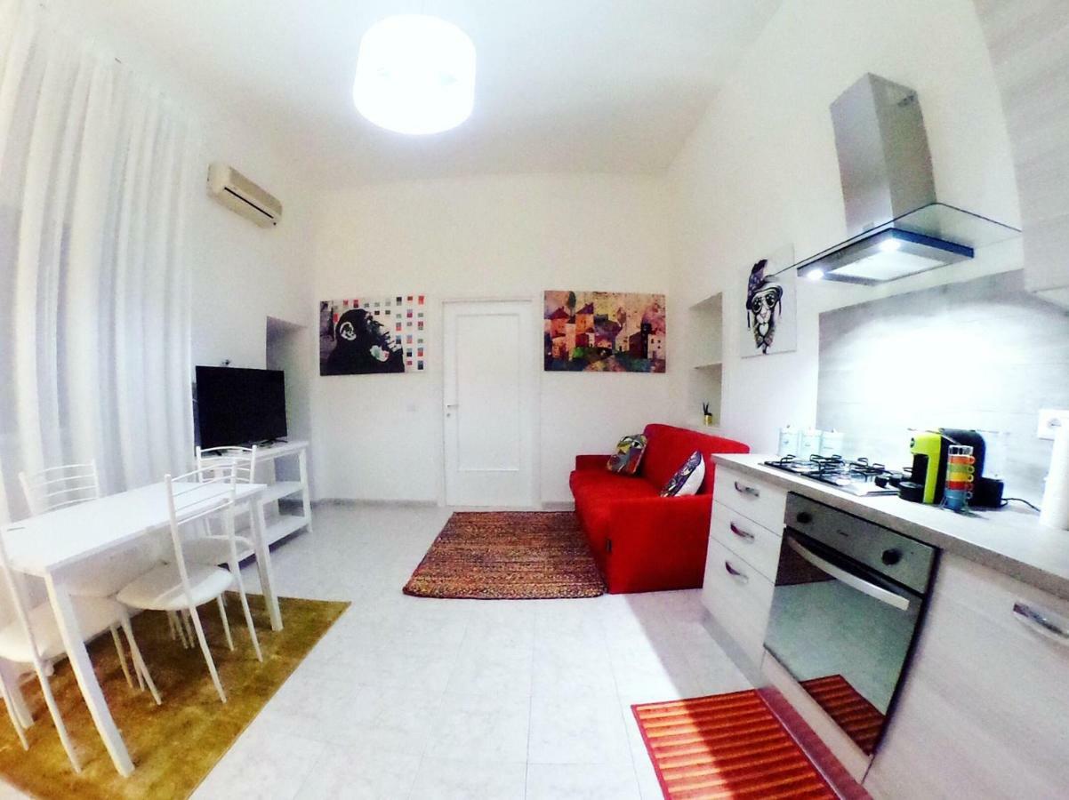 Casa G&G Pignasecca 2 Nel Cuore Di Napoli ภายนอก รูปภาพ