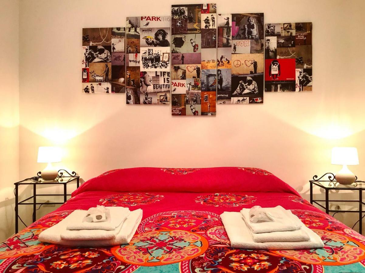 Casa G&G Pignasecca 2 Nel Cuore Di Napoli ภายนอก รูปภาพ
