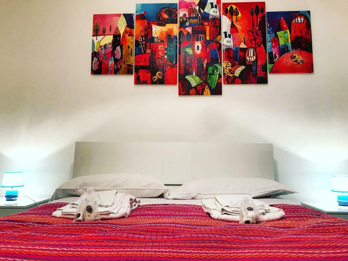 Casa G&G Pignasecca 2 Nel Cuore Di Napoli ภายนอก รูปภาพ