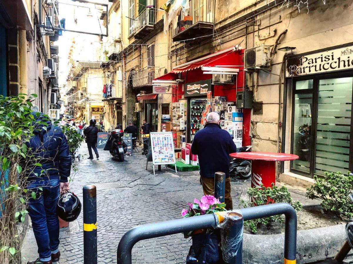 Casa G&G Pignasecca 2 Nel Cuore Di Napoli ภายนอก รูปภาพ